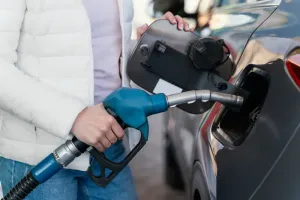 Najczęstsze pytania o karty paliwowe – odpowiedzi w jednym miejscu